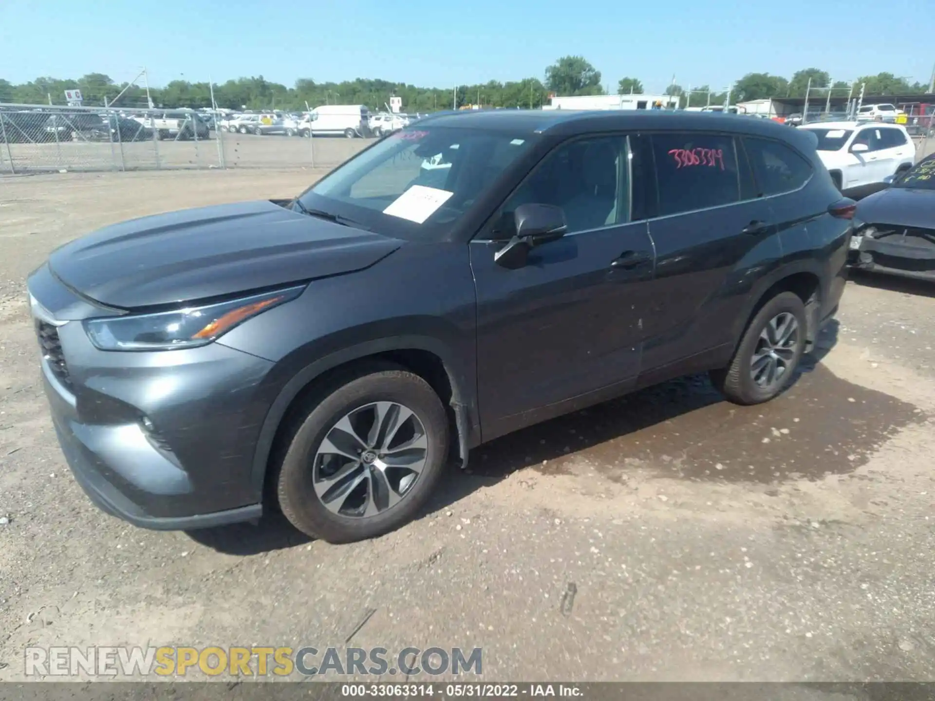 2 fotografías del automóvil dañado 5TDHZRBH6MS546482 TOYOTA HIGHLANDER 2021