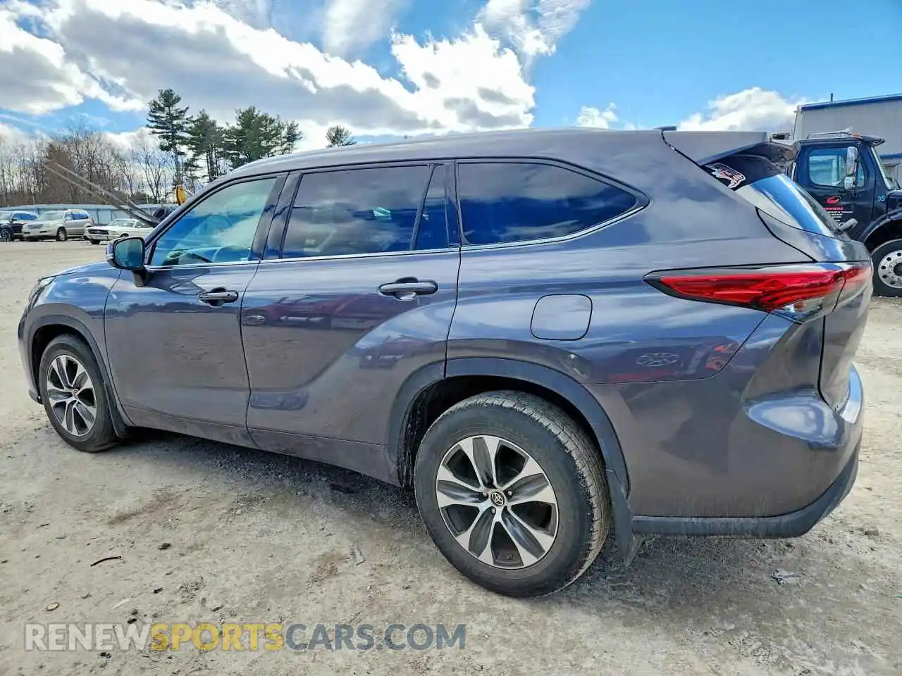 2 Photograph of a damaged car 5TDHZRBH7MS081906 TOYOTA HIGHLANDER 2021