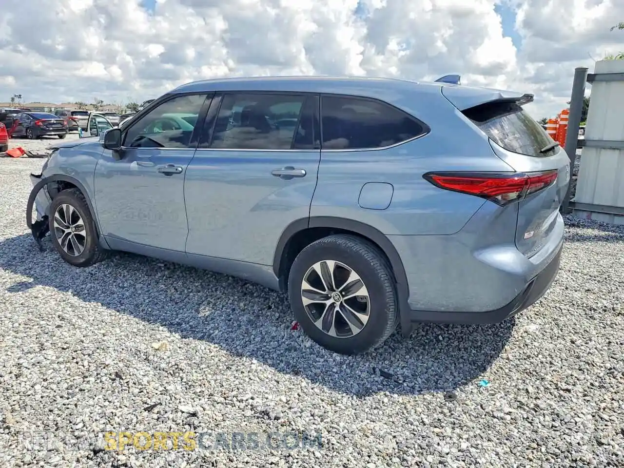 2 Photograph of a damaged car 5TDHZRBH7MS125032 TOYOTA HIGHLANDER 2021