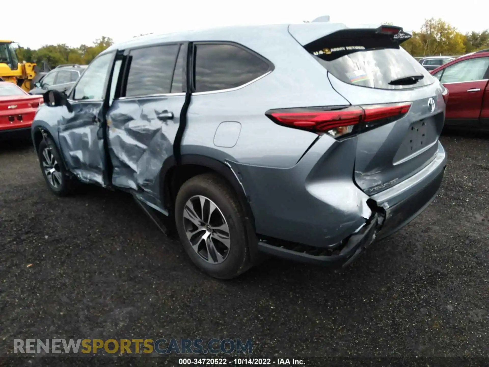 3 Photograph of a damaged car 5TDHZRBH8MS089867 TOYOTA HIGHLANDER 2021
