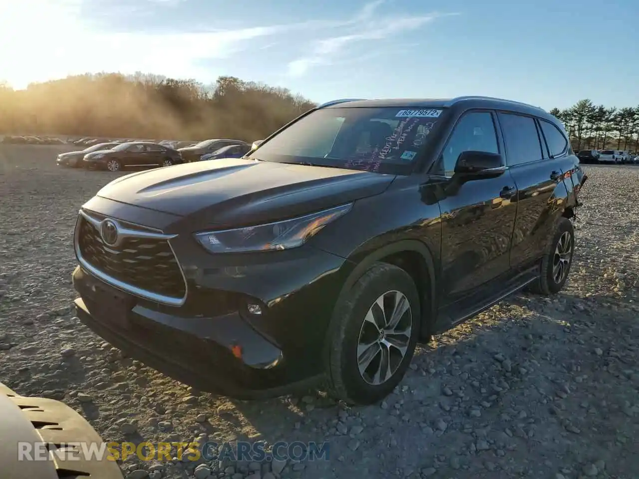 2 Photograph of a damaged car 5TDHZRBH8MS532809 TOYOTA HIGHLANDER 2021