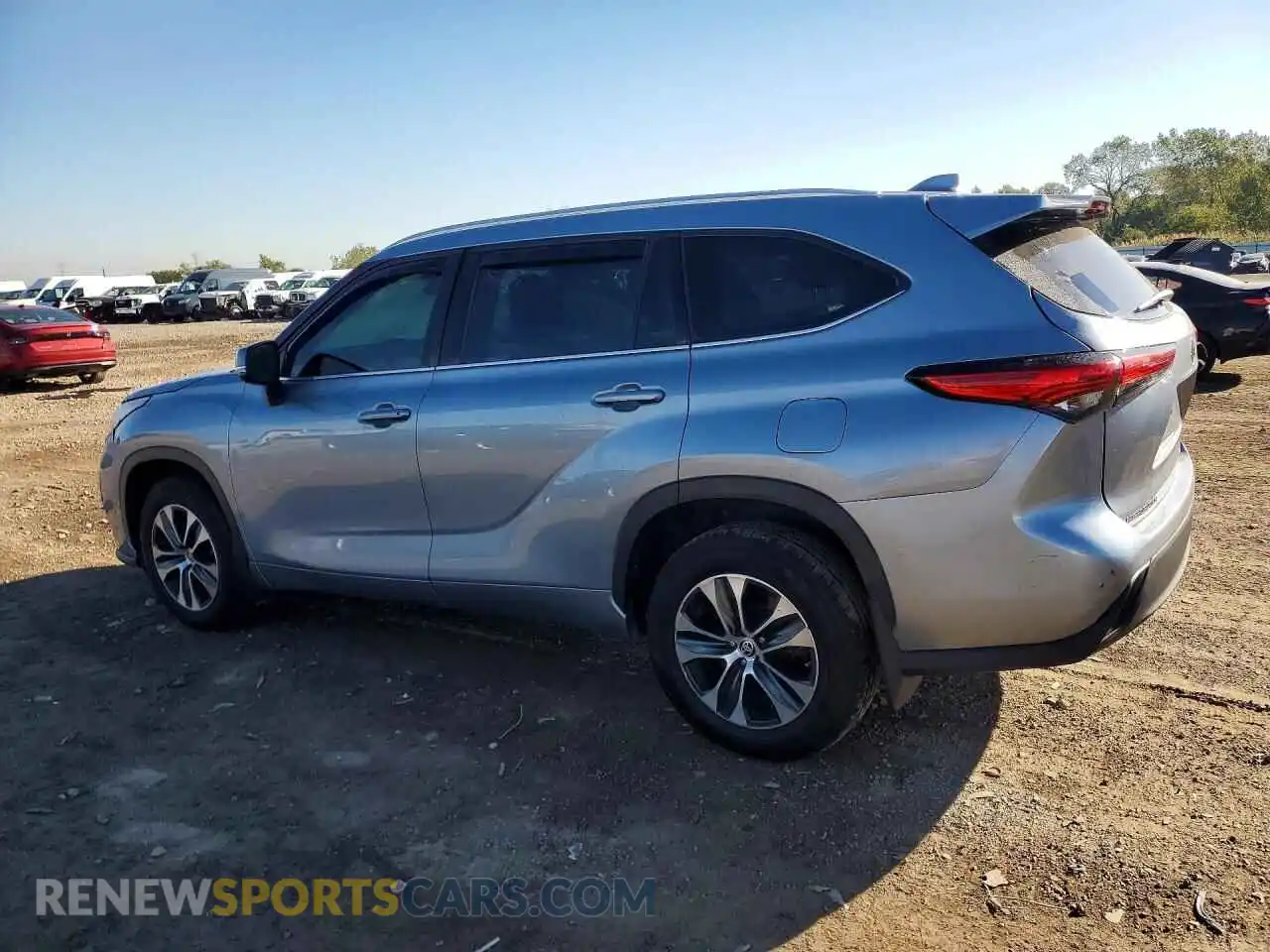 2 Photograph of a damaged car 5TDHZRBH9MS140969 TOYOTA HIGHLANDER 2021