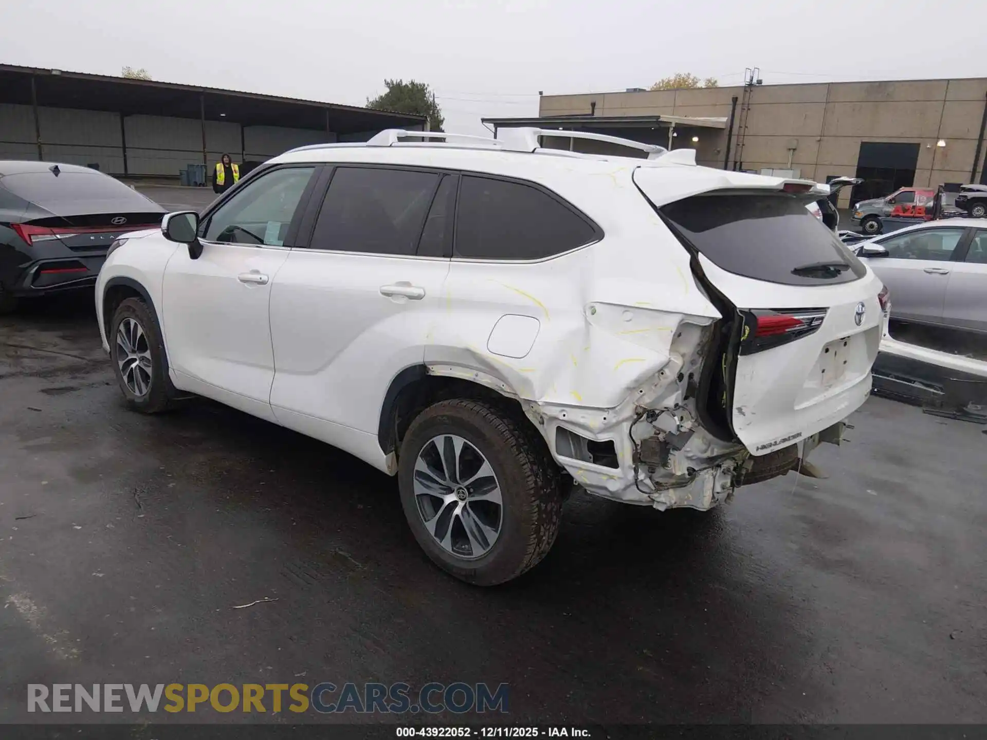 3 fotografías del automóvil dañado 5TDHZRBH9MS547187 TOYOTA HIGHLANDER 2021