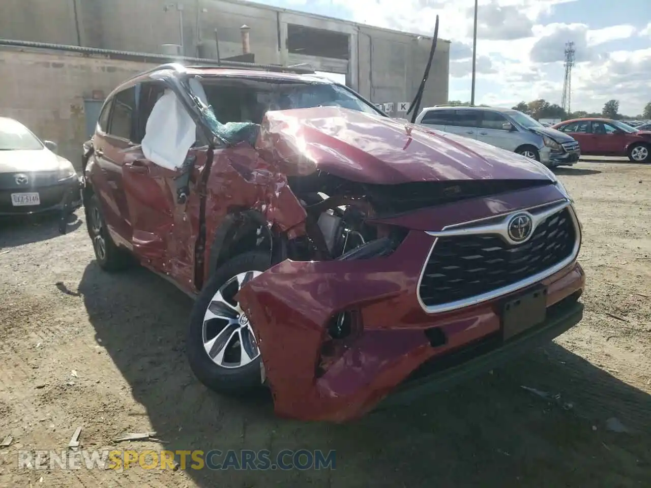 1 Photograph of a damaged car 5TDHZRBHXMS071791 TOYOTA HIGHLANDER 2021