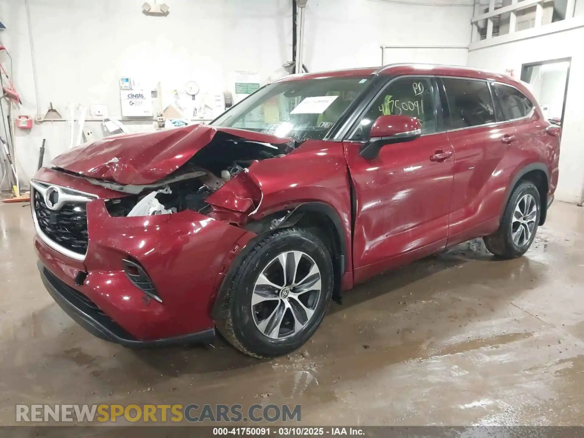 2 Photograph of a damaged car 5TDHZRBHXMS148904 TOYOTA HIGHLANDER 2021