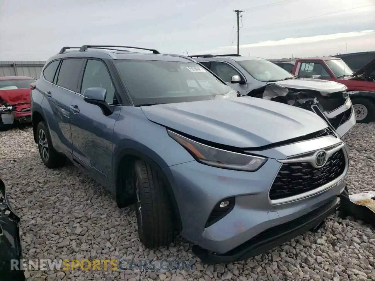 1 Photograph of a damaged car 5TDHZRBHXMS158865 TOYOTA HIGHLANDER 2021