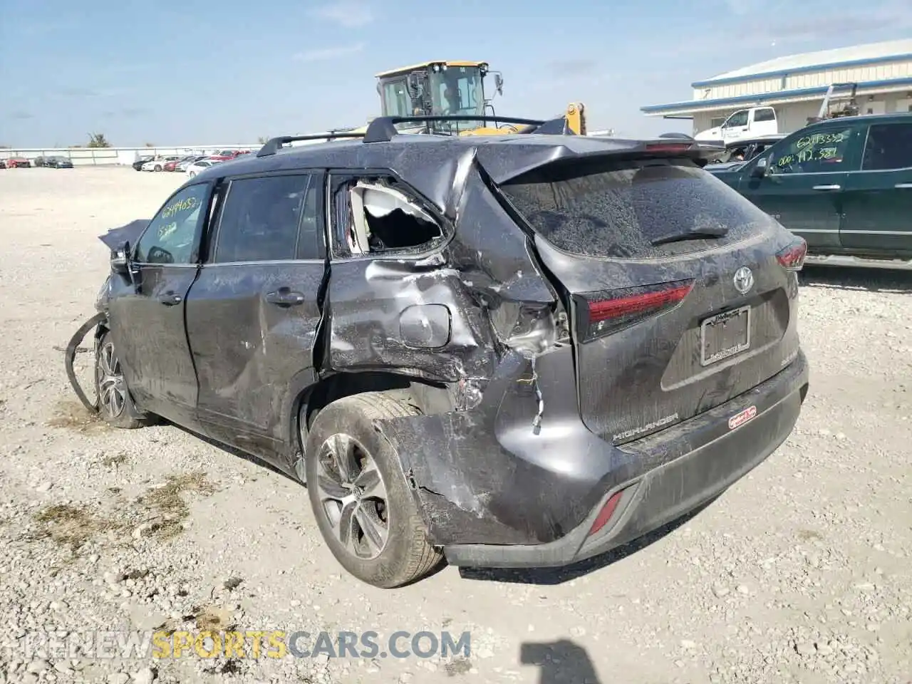3 Photograph of a damaged car 5TDHZRBHXMS160843 TOYOTA HIGHLANDER 2021