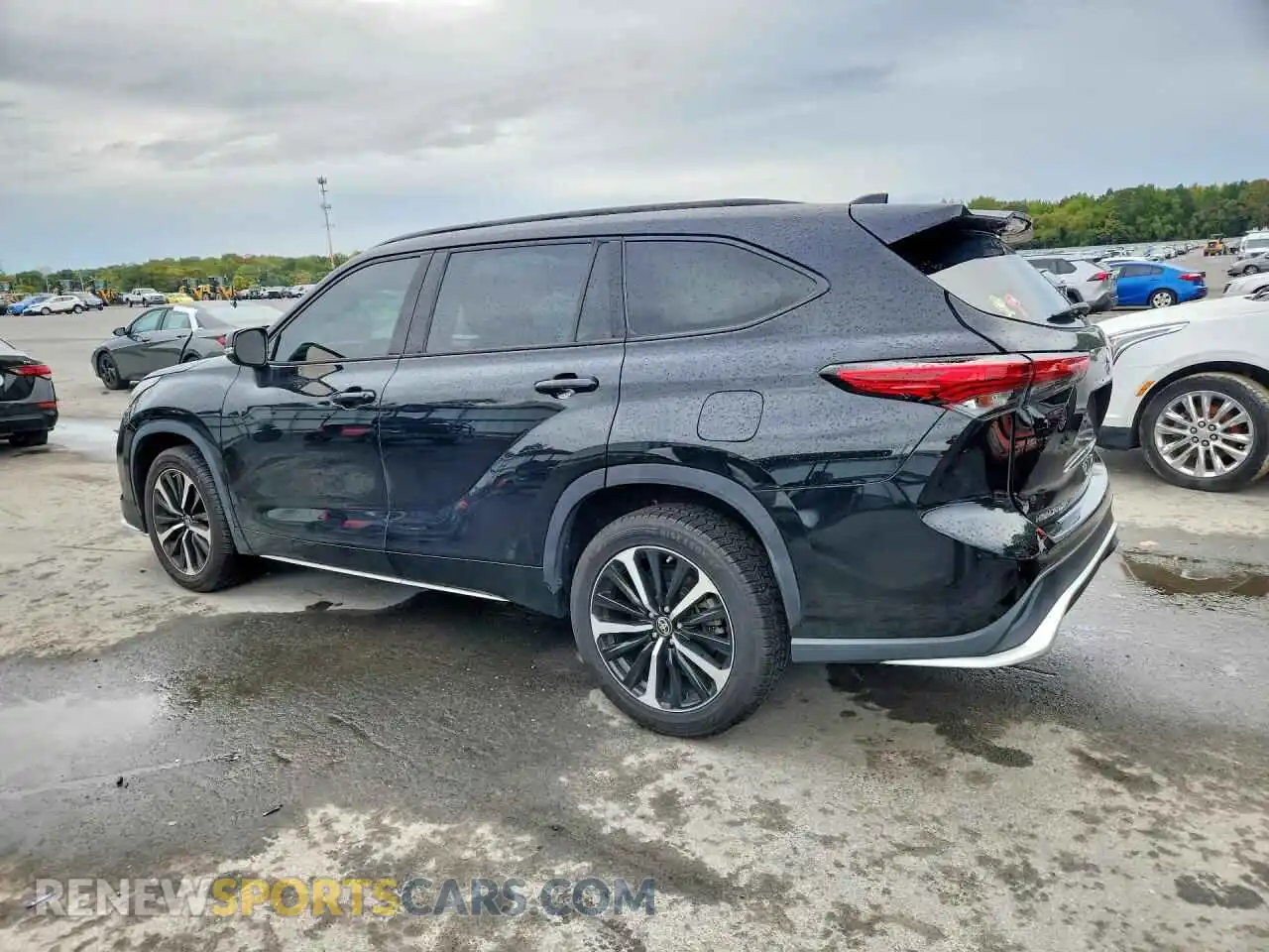 2 fotografías del automóvil dañado 5TDJZRAH7MS085506 TOYOTA HIGHLANDER 2021