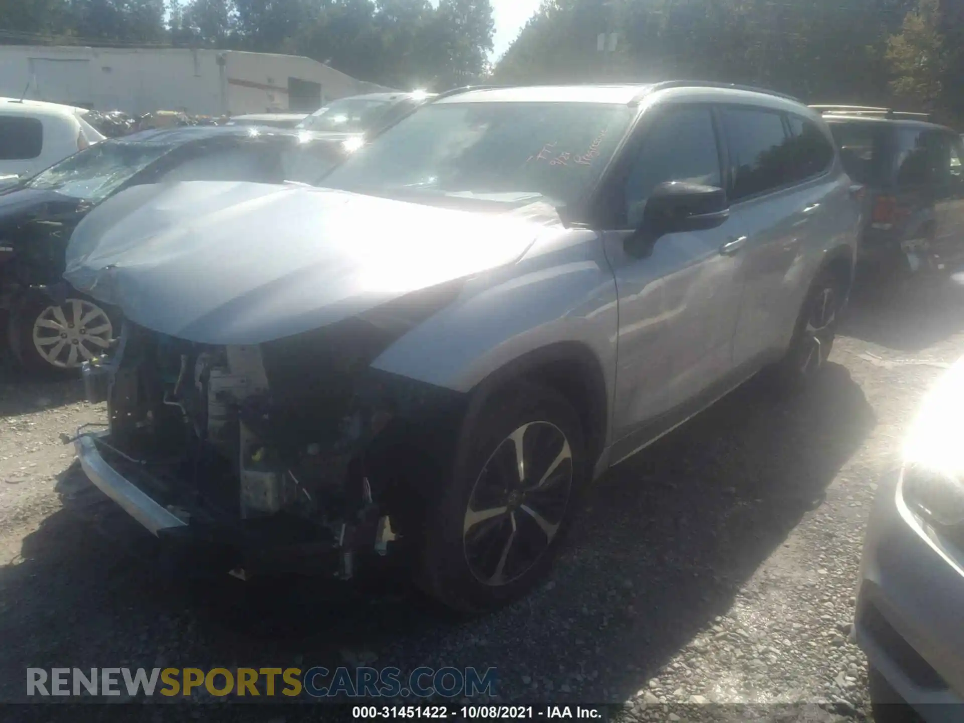 2 Photograph of a damaged car 5TDJZRAH9MS032676 TOYOTA HIGHLANDER 2021
