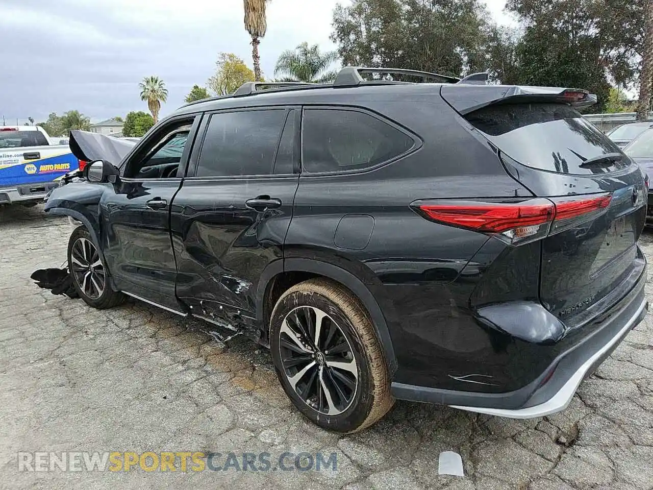2 Photograph of a damaged car 5TDJZRAHXMS088772 TOYOTA HIGHLANDER 2021