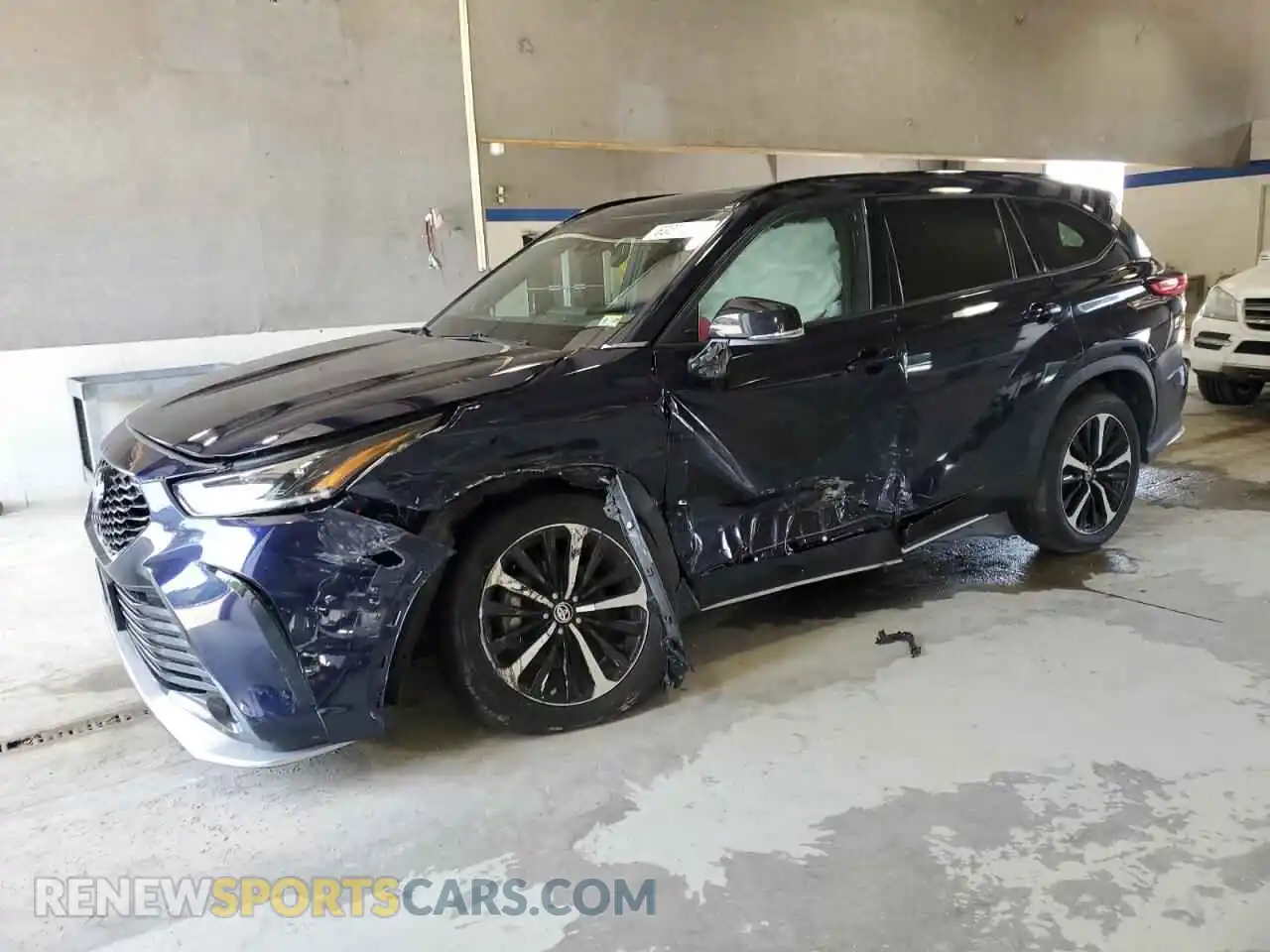 1 Photograph of a damaged car 5TDJZRBH2MS095844 TOYOTA HIGHLANDER 2021
