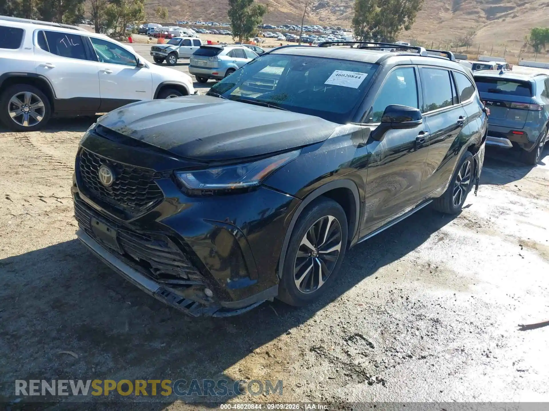 2 fotografías del automóvil dañado 5TDJZRBH3MS102347 TOYOTA HIGHLANDER 2021