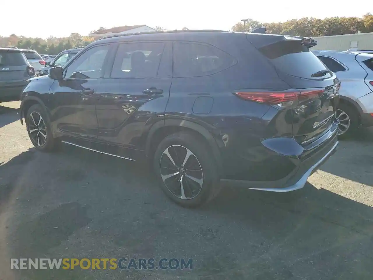 2 Photograph of a damaged car 5TDJZRBH5MS091660 TOYOTA HIGHLANDER 2021