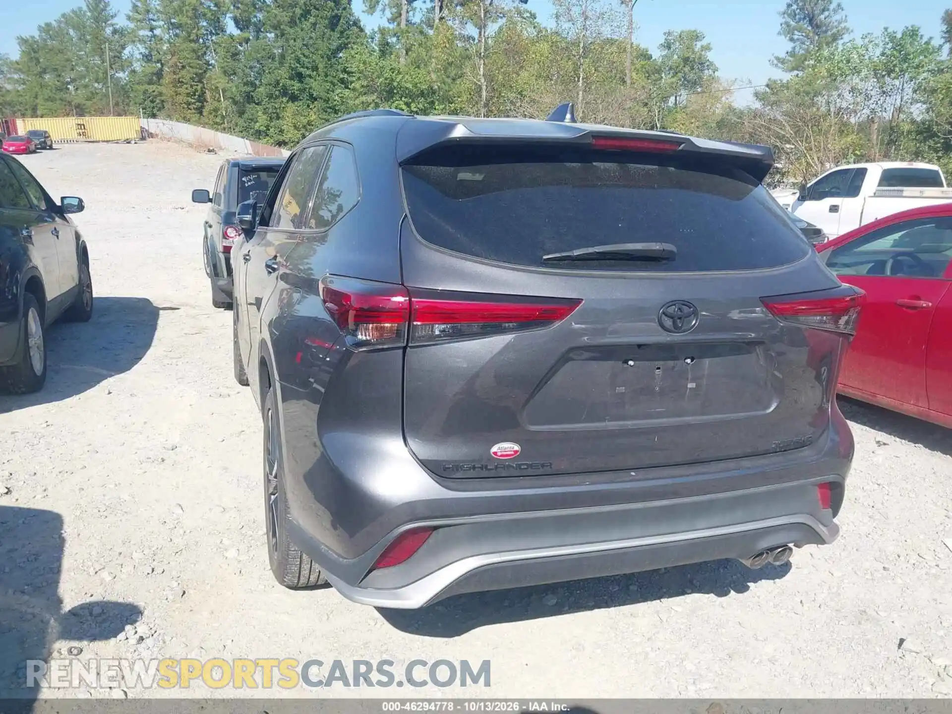 3 Photograph of a damaged car 5TDJZRBH7MS063830 TOYOTA HIGHLANDER 2021