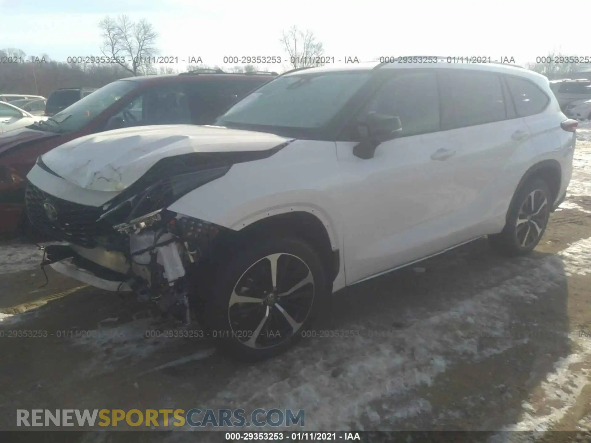 2 Photograph of a damaged car 5TDJZRBH7MS067019 TOYOTA HIGHLANDER 2021