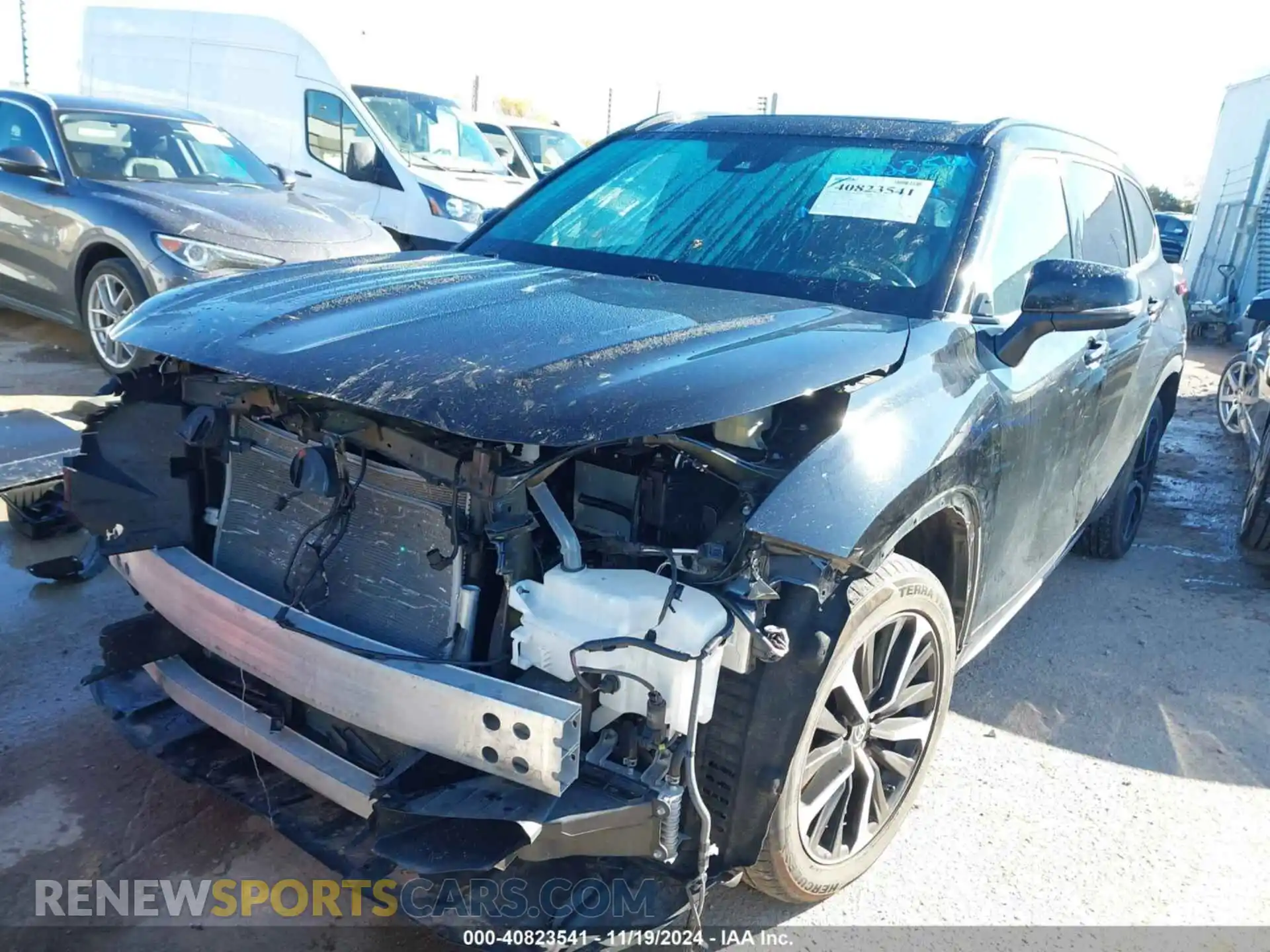 2 Photograph of a damaged car 5TDJZRBH9MS135014 TOYOTA HIGHLANDER 2021
