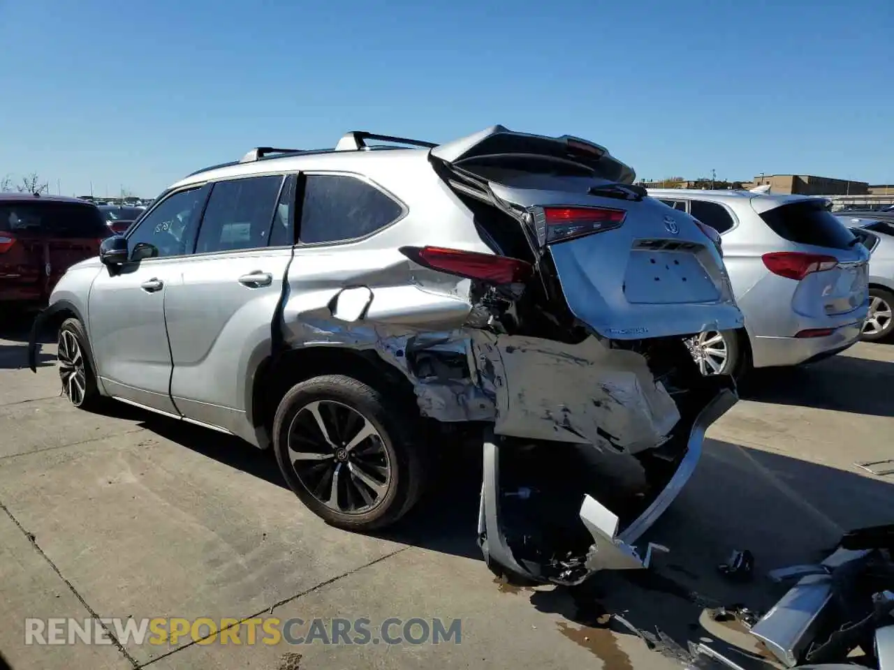 2 Photograph of a damaged car 5TDLZRAH0MS039282 TOYOTA HIGHLANDER 2021