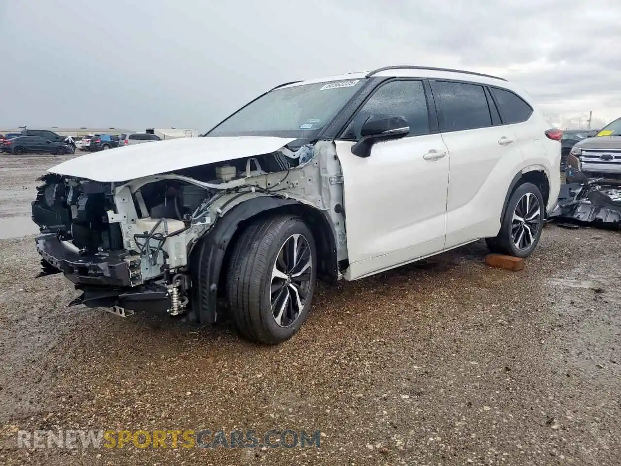 1 Photograph of a damaged car 5TDLZRAH1MS064904 TOYOTA HIGHLANDER 2021