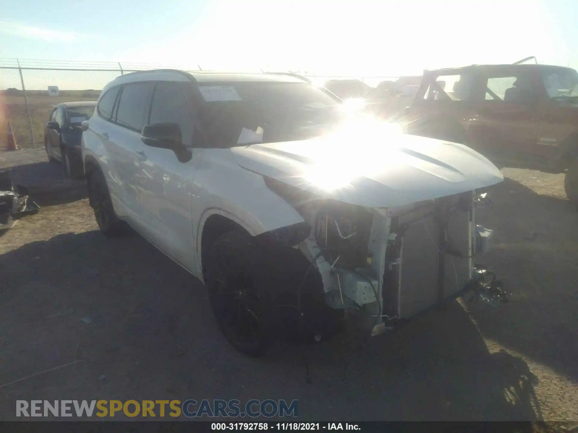 1 Photograph of a damaged car 5TDLZRAH2MS071697 TOYOTA HIGHLANDER 2021