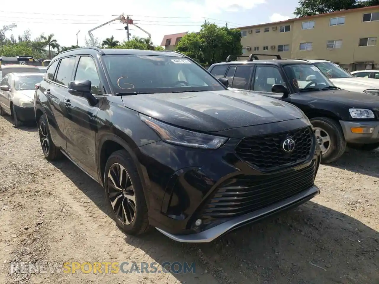 1 Photograph of a damaged car 5TDLZRAH9MS046621 TOYOTA HIGHLANDER 2021
