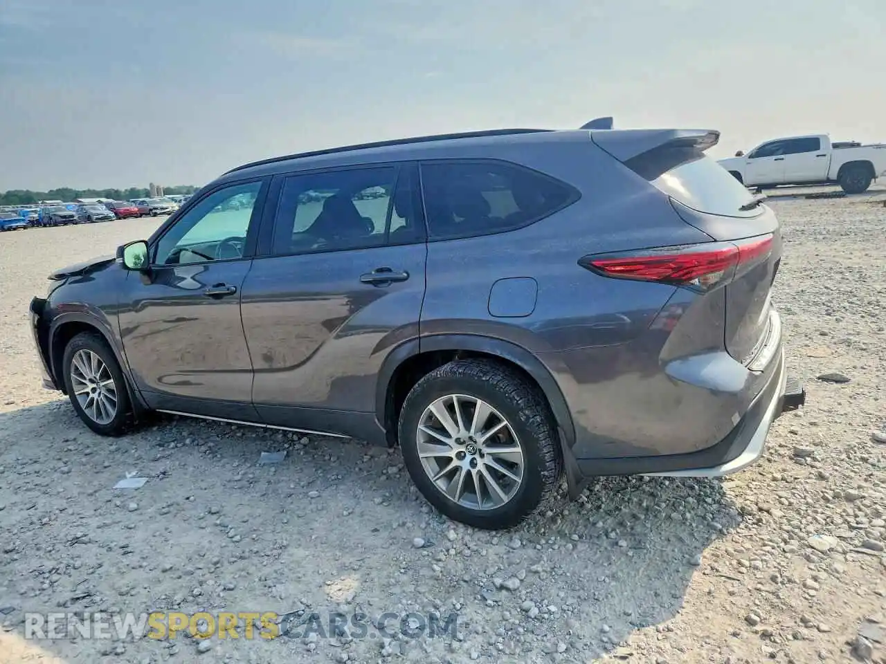 2 Photograph of a damaged car 5TDLZRBH0MS099917 TOYOTA HIGHLANDER 2021