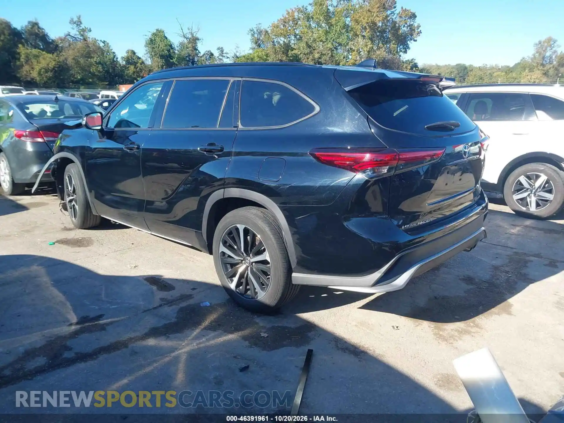 3 Photograph of a damaged car 5TDLZRBH2MS064330 TOYOTA HIGHLANDER 2021