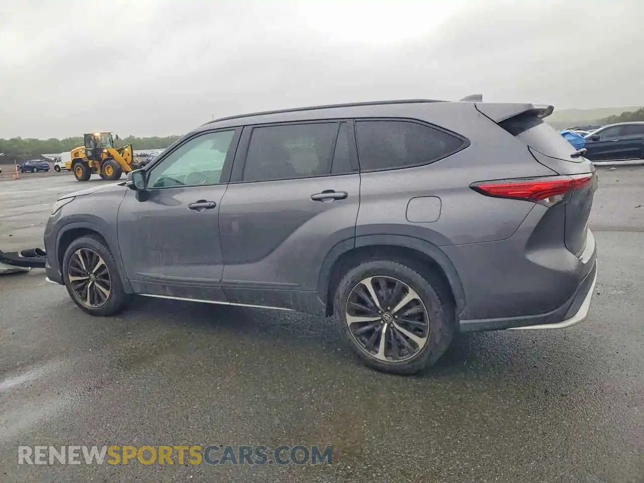 2 fotografías del automóvil dañado 5TDLZRBH4MS075314 TOYOTA HIGHLANDER 2021