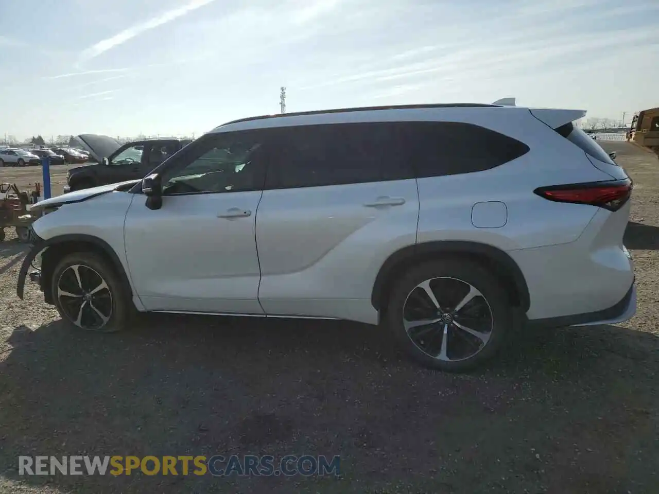 2 Photograph of a damaged car 5TDLZRBH4MS082330 TOYOTA HIGHLANDER 2021