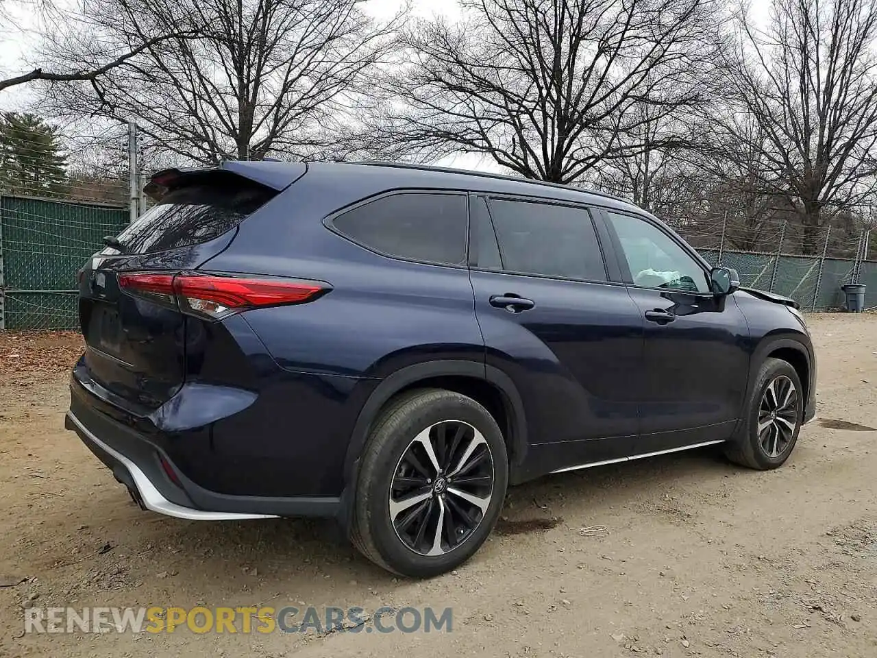 3 Photograph of a damaged car 5TDLZRBH4MS157978 TOYOTA HIGHLANDER 2021