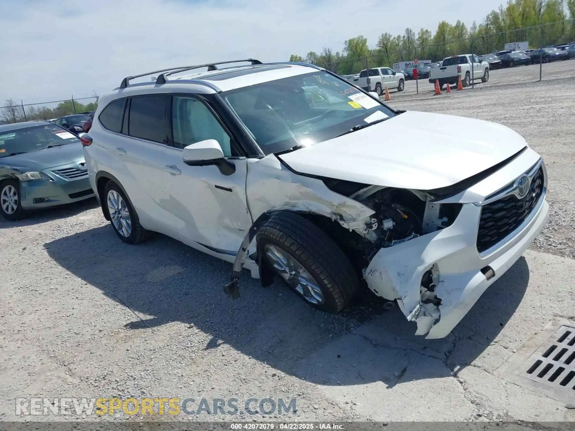 1 Photograph of a damaged car 5TDXBRCH0MS033548 TOYOTA HIGHLANDER 2021