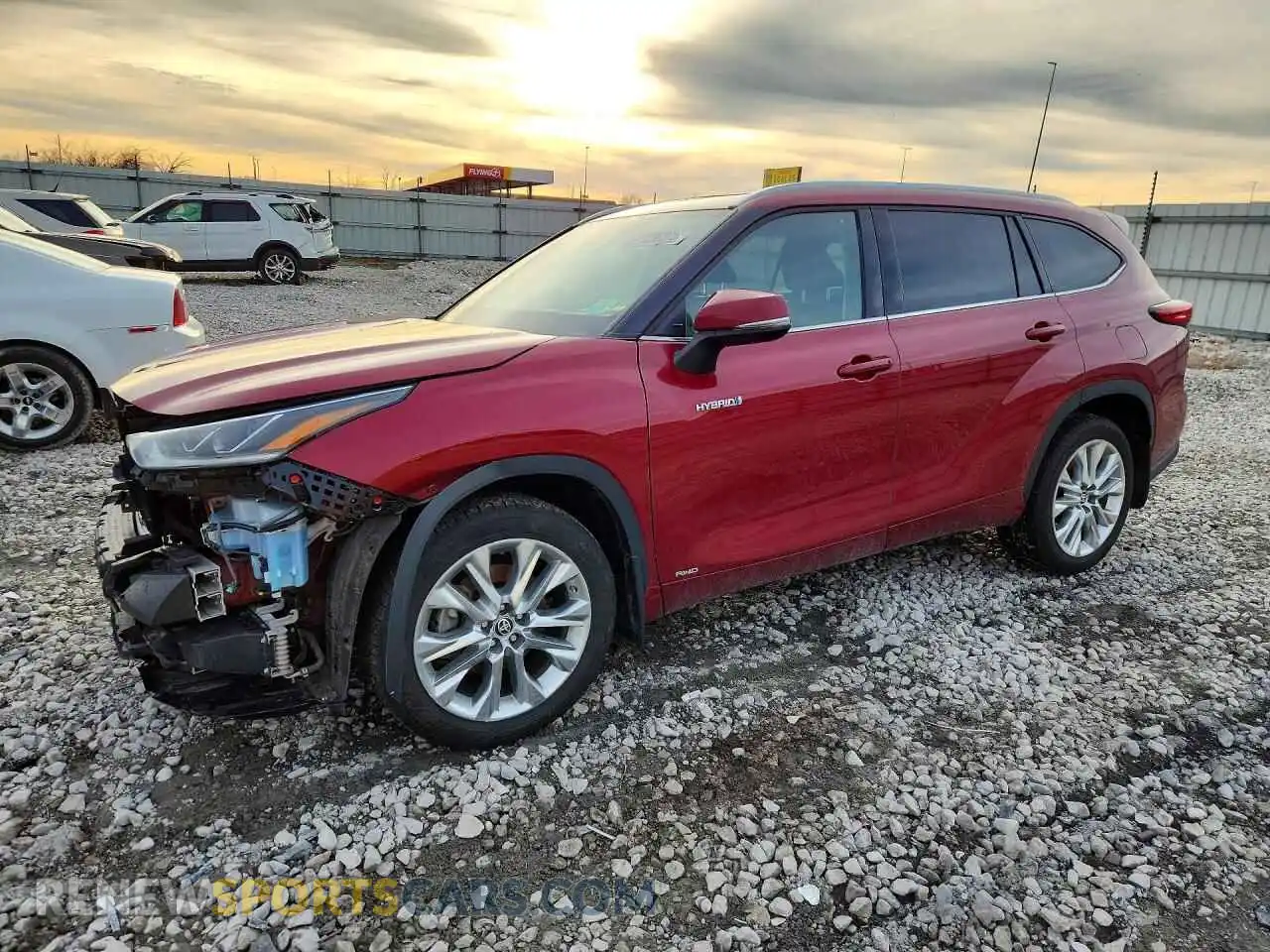 1 Photograph of a damaged car 5TDXBRCH0MS035266 TOYOTA HIGHLANDER 2021