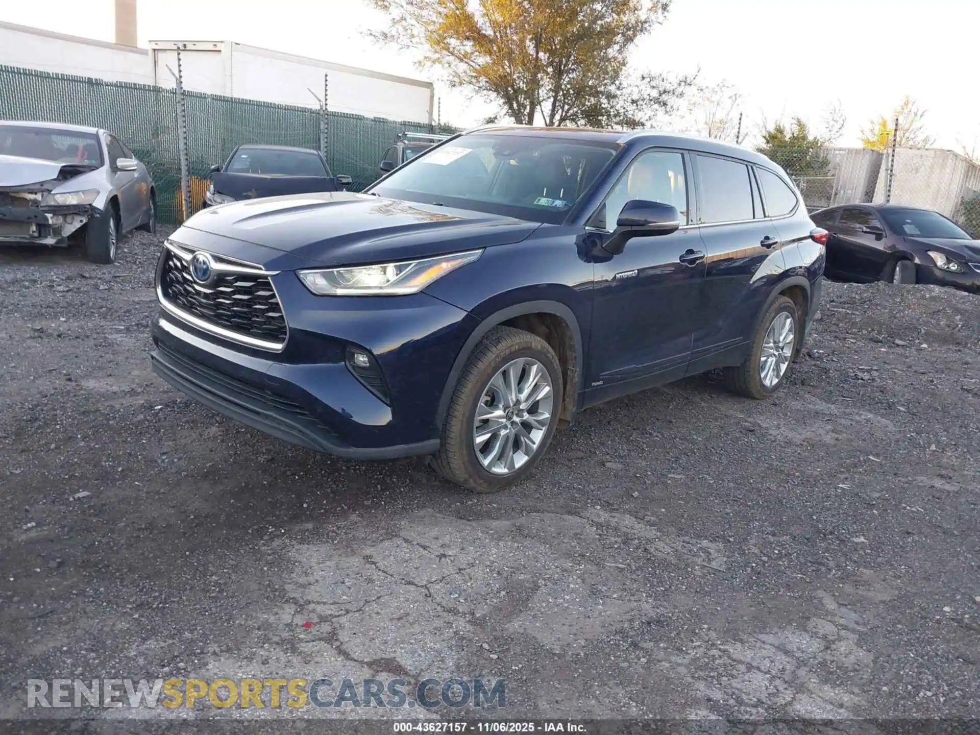 2 Photograph of a damaged car 5TDXBRCH0MS527893 TOYOTA HIGHLANDER 2021