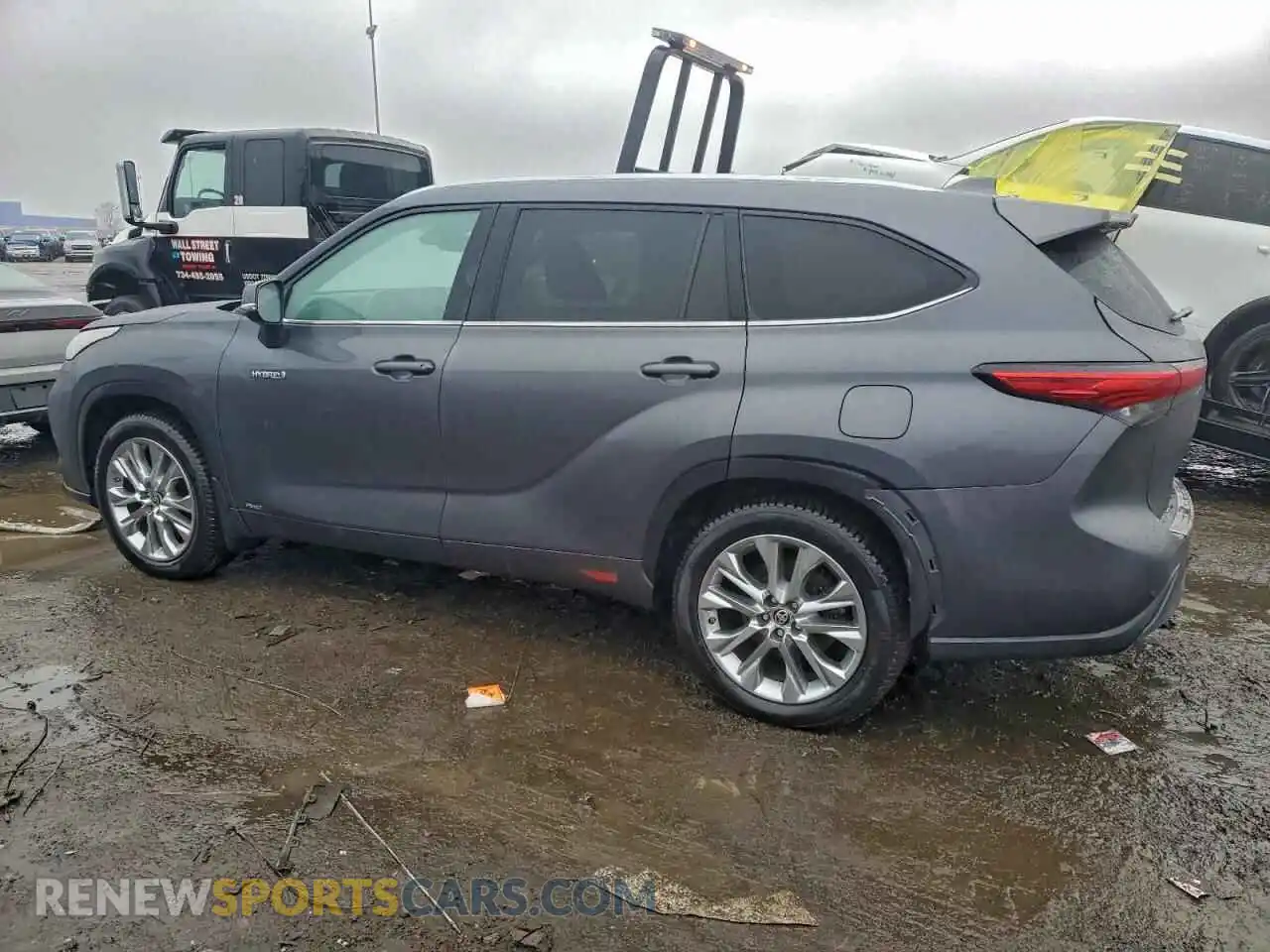 2 Photograph of a damaged car 5TDXBRCH7MS520729 TOYOTA HIGHLANDER 2021