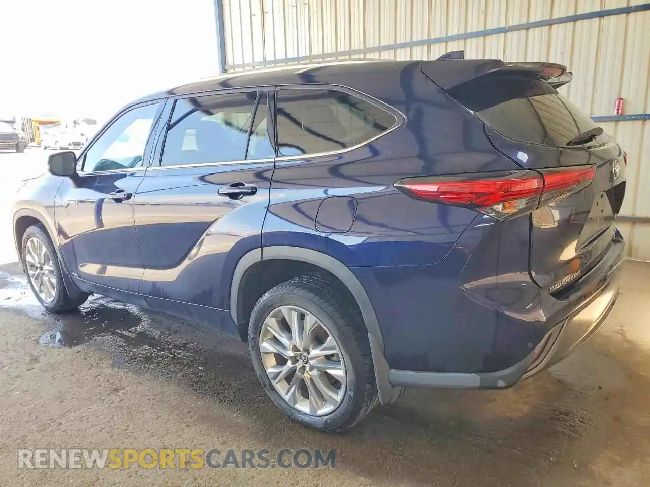 2 fotografías del automóvil dañado 5TDXBRCH9MS017526 TOYOTA HIGHLANDER 2021