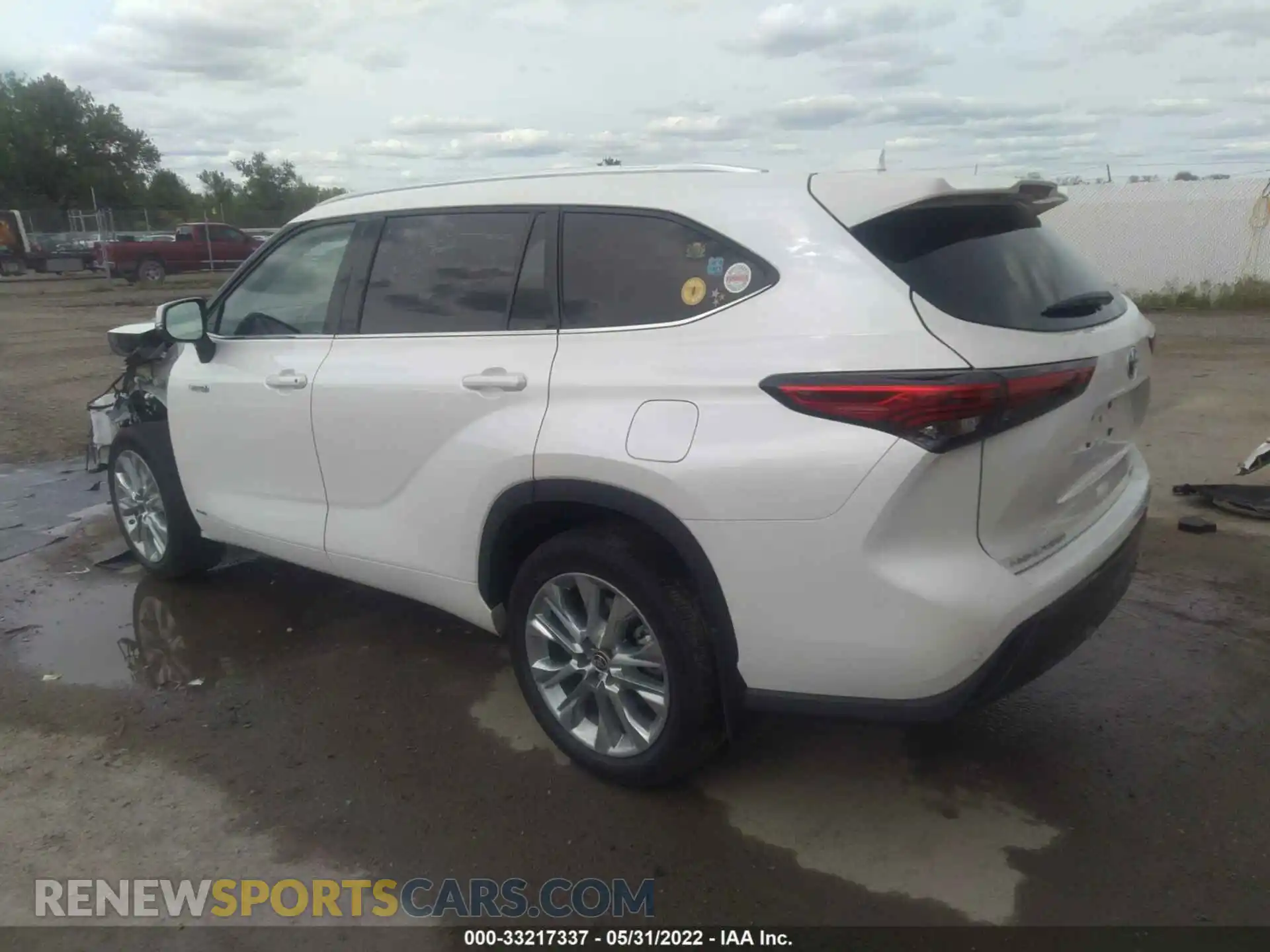 3 Photograph of a damaged car 5TDXBRCH9MS019583 TOYOTA HIGHLANDER 2021