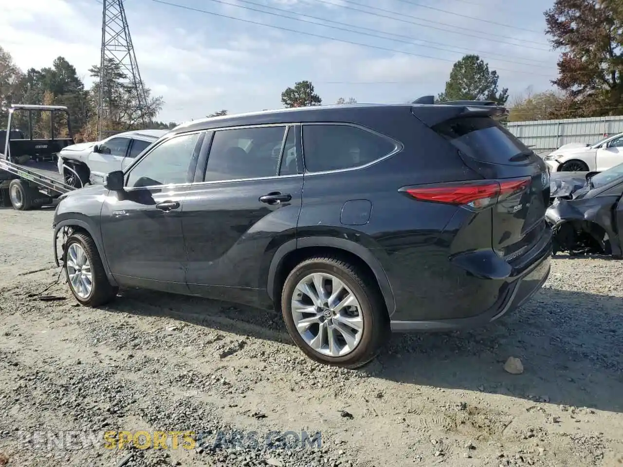 2 Photograph of a damaged car 5TDYARAH2MS505811 TOYOTA HIGHLANDER 2021