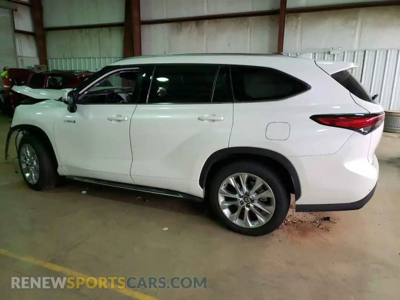 2 Photograph of a damaged car 5TDYARAH5MS005433 TOYOTA HIGHLANDER 2021