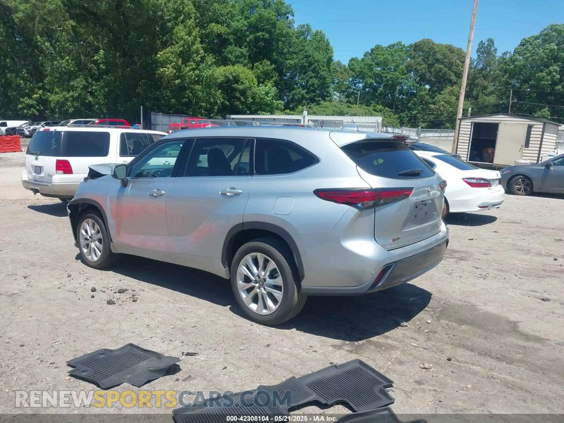 3 Photograph of a damaged car 5TDYZRAH0MS089945 TOYOTA HIGHLANDER 2021