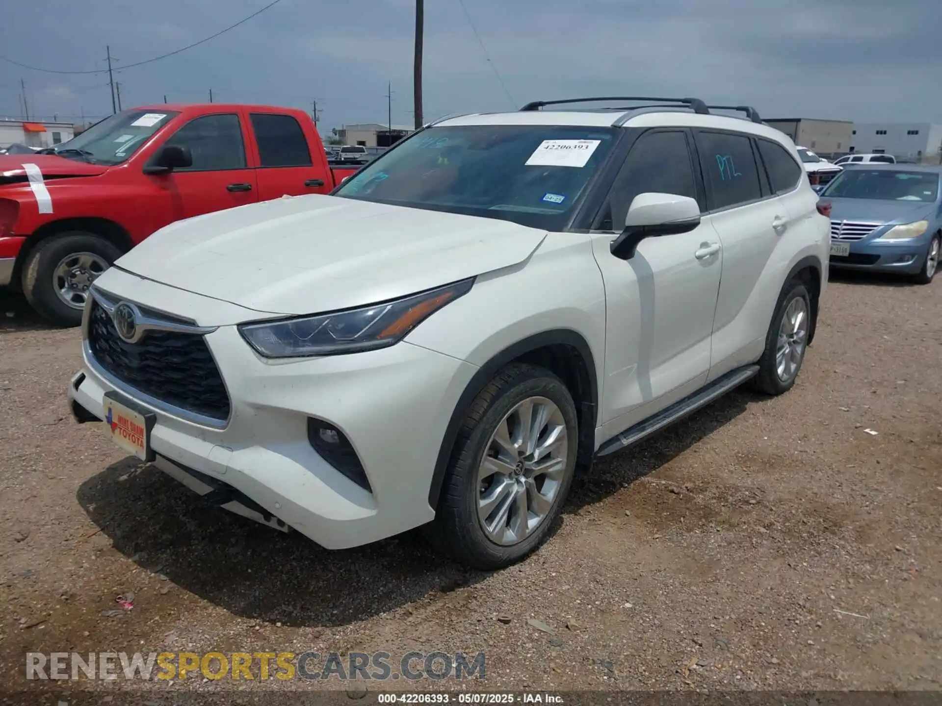 2 Photograph of a damaged car 5TDYZRAH2MS525873 TOYOTA HIGHLANDER 2021