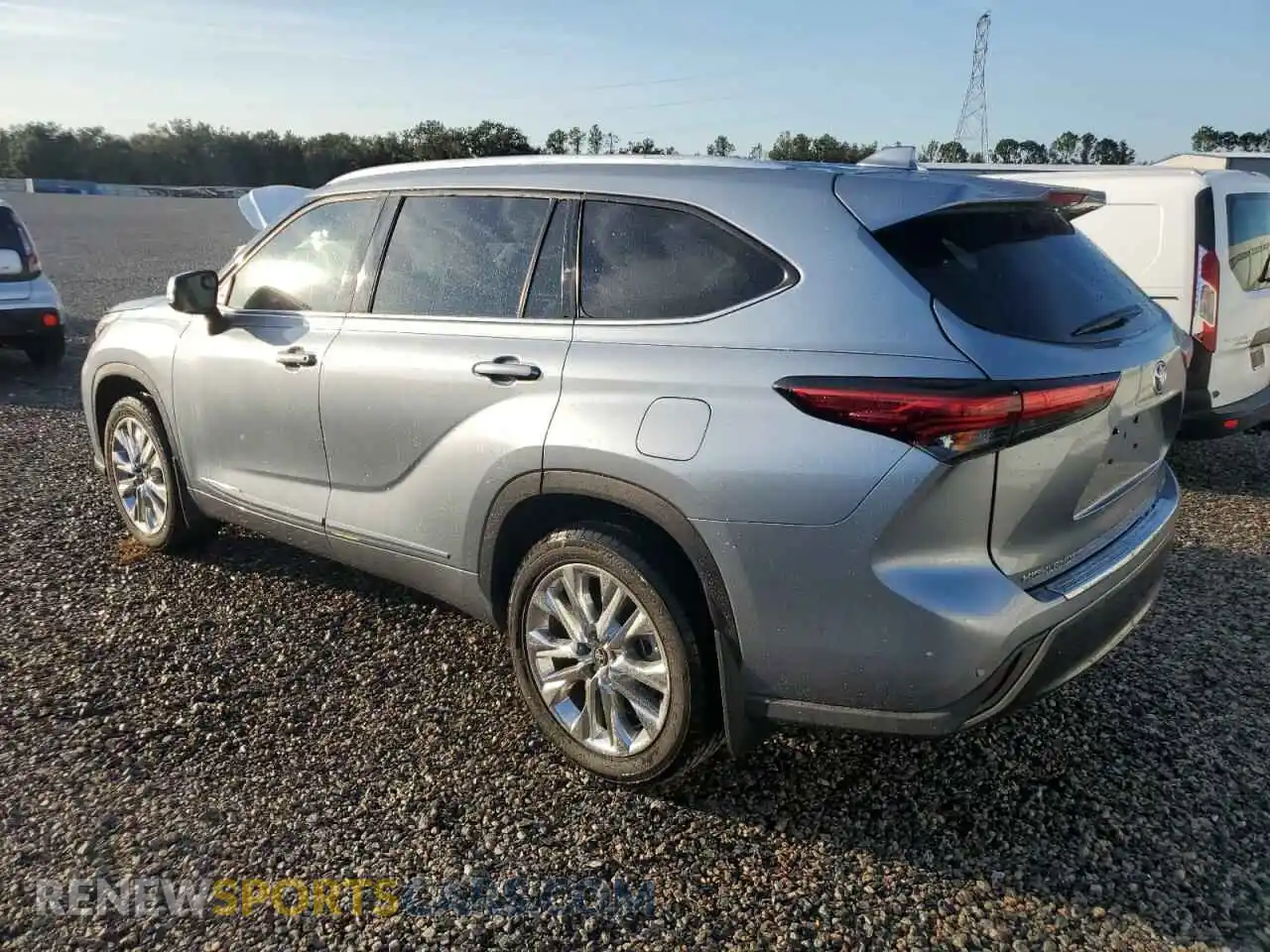 2 Photograph of a damaged car 5TDYZRAH3MS067227 TOYOTA HIGHLANDER 2021