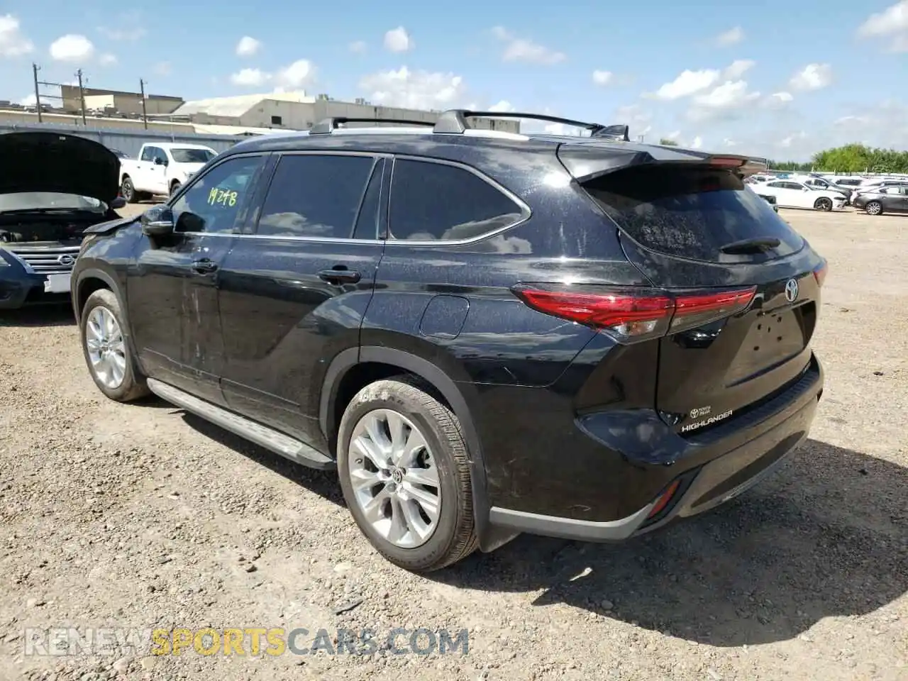 3 Photograph of a damaged car 5TDYZRAH8MS082290 TOYOTA HIGHLANDER 2021
