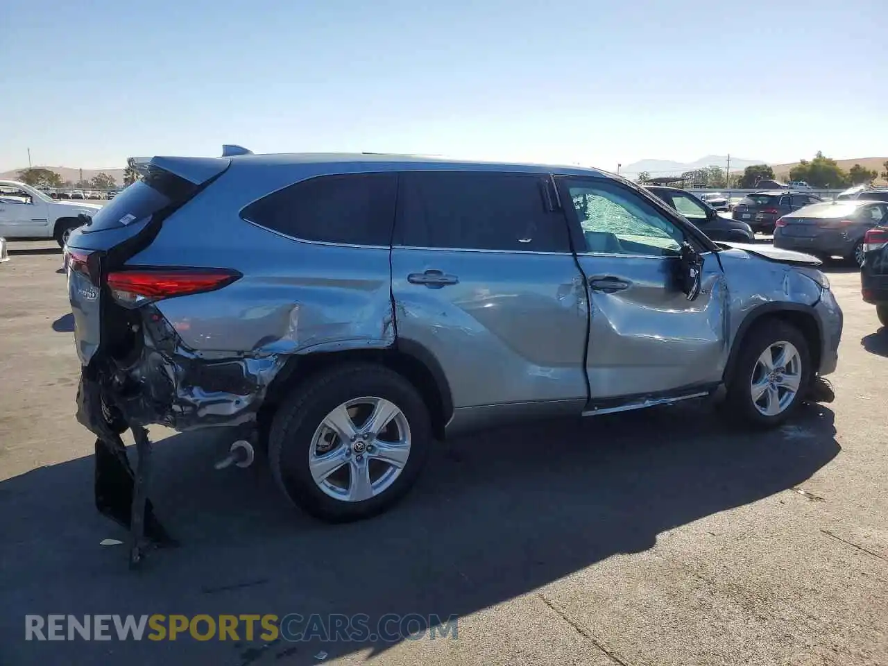 3 Photograph of a damaged car 5TDZARAH2MS009959 TOYOTA HIGHLANDER 2021