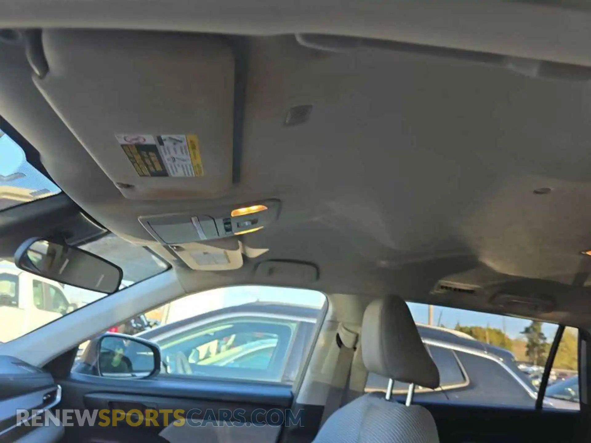 2 Photograph of a damaged car 5TDZARAH4MS506866 TOYOTA HIGHLANDER 2021