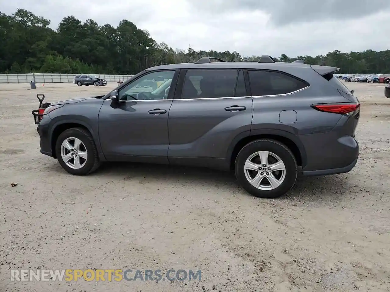 2 Photograph of a damaged car 5TDZZRAH0MS033959 TOYOTA HIGHLANDER 2021