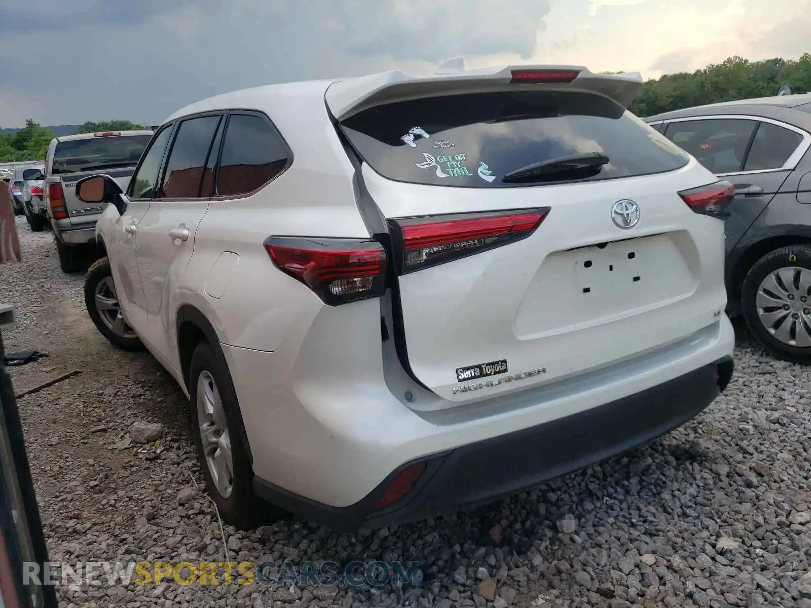 3 Photograph of a damaged car 5TDZZRAH0MS047862 TOYOTA HIGHLANDER 2021