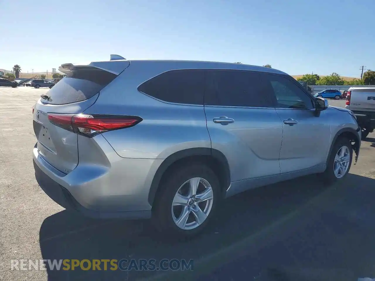 3 Photograph of a damaged car 5TDZZRAH0MS081249 TOYOTA HIGHLANDER 2021