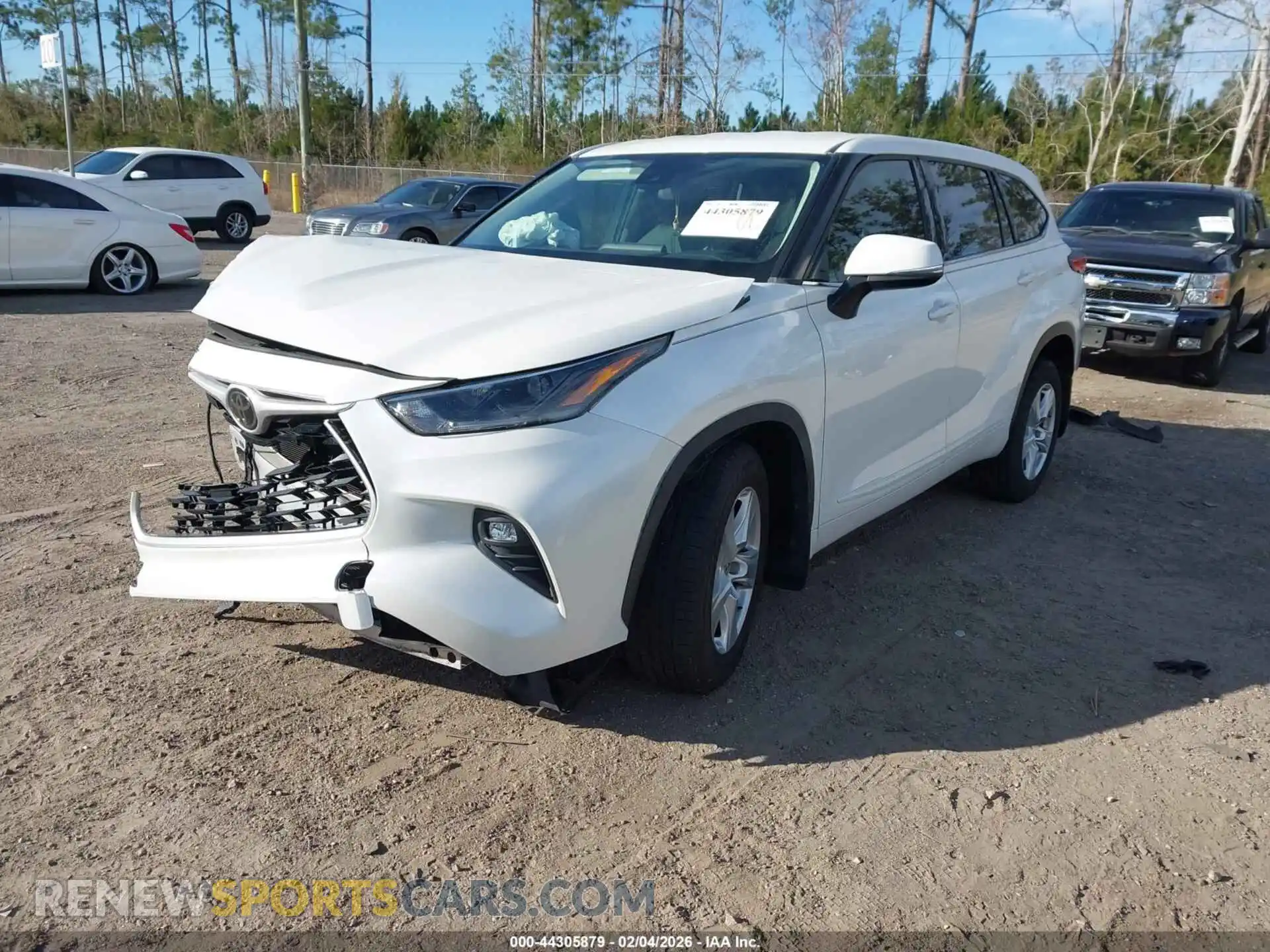 2 fotografías del automóvil dañado 5TDZZRAH1MS033114 TOYOTA HIGHLANDER 2021