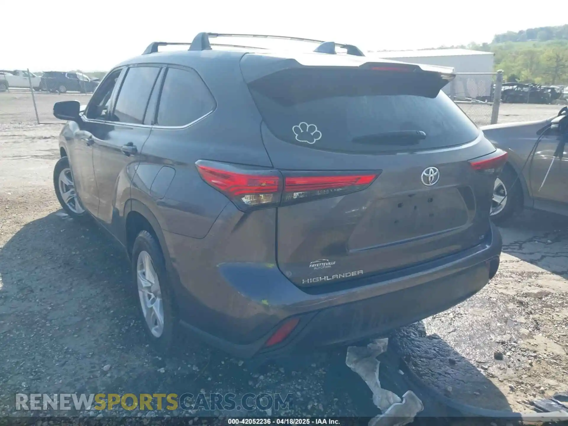 3 Photograph of a damaged car 5TDZZRAH3MS523182 TOYOTA HIGHLANDER 2021