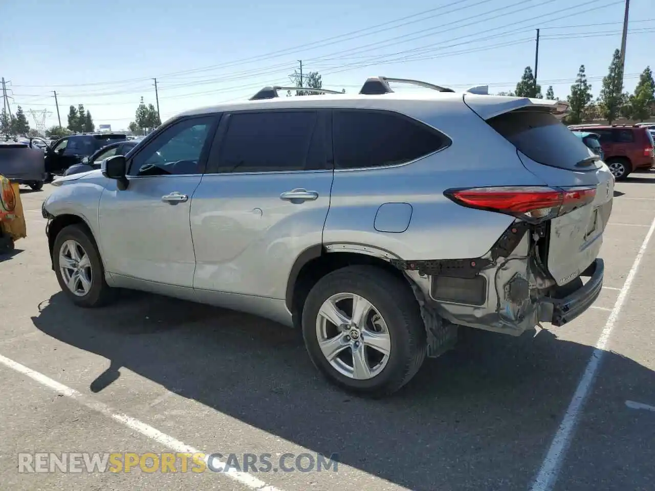 2 Photograph of a damaged car 5TDZZRAH7MS088182 TOYOTA HIGHLANDER 2021