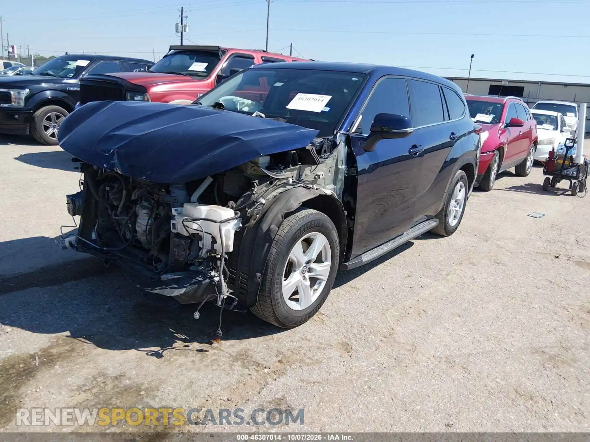2 fotografías del automóvil dañado 5TDZZRAH9MS072226 TOYOTA HIGHLANDER 2021